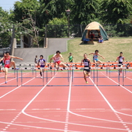 陸上競技場（花咲スポーツ公園）　日本陸連２種公認競技場