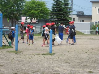 西御料地小学校