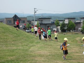 西御料地小学校