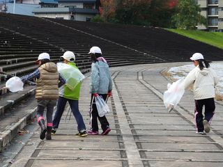 日章小学校