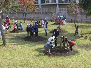 緑が丘地区社会福祉協議会・緑が丘小学校