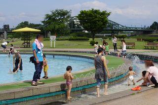 water_play_dreamland_001.jpg