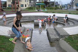 water_play_toho_002.jpg